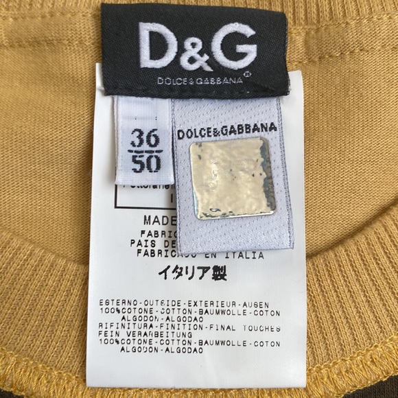 D&G by Dolce Gabbana Honk Kong T-Shirt - Picture 9 of 13